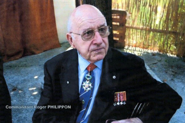 Une des dernières photos du Commandant Roger PHILIPPON retraité à PAU 